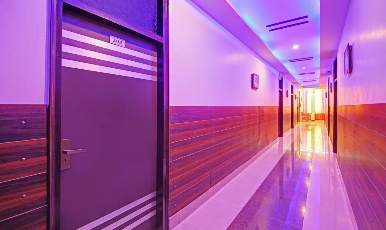 Itsy By Treebo - Royale Inn Meerut Exterior foto